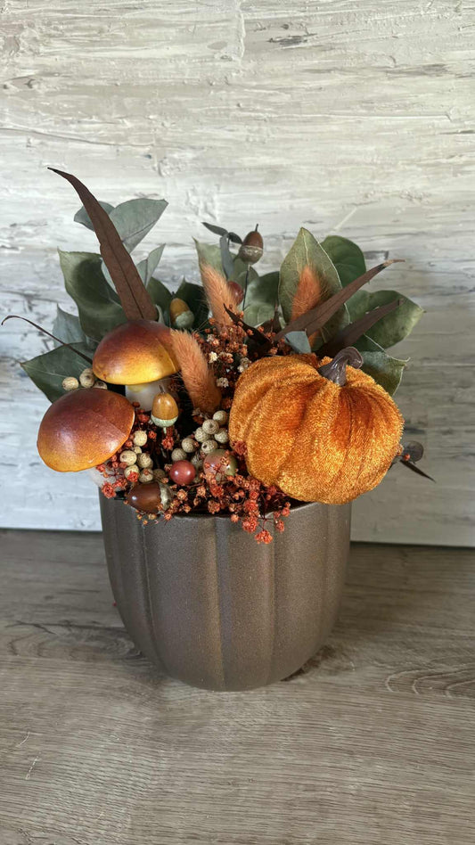 Seasonal Dried Floral Arrangement